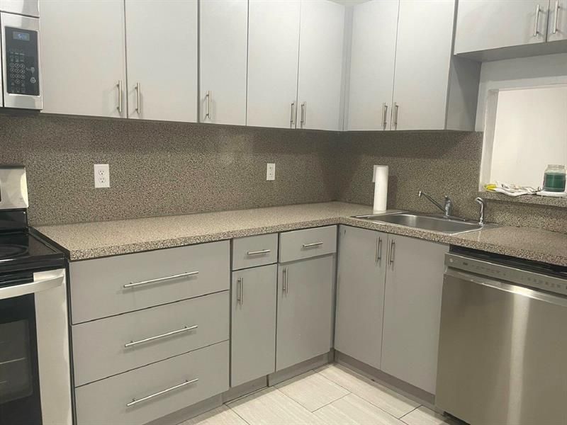 4141 NW 44th Avenue, Unit 116, Lauderdale Lakes, FL 33319 Photo