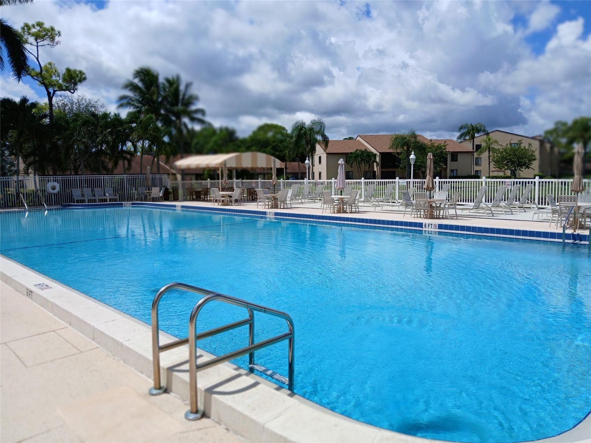 627 Sea Pine Way, Unit B1, Greenacres, FL 33415 Photo