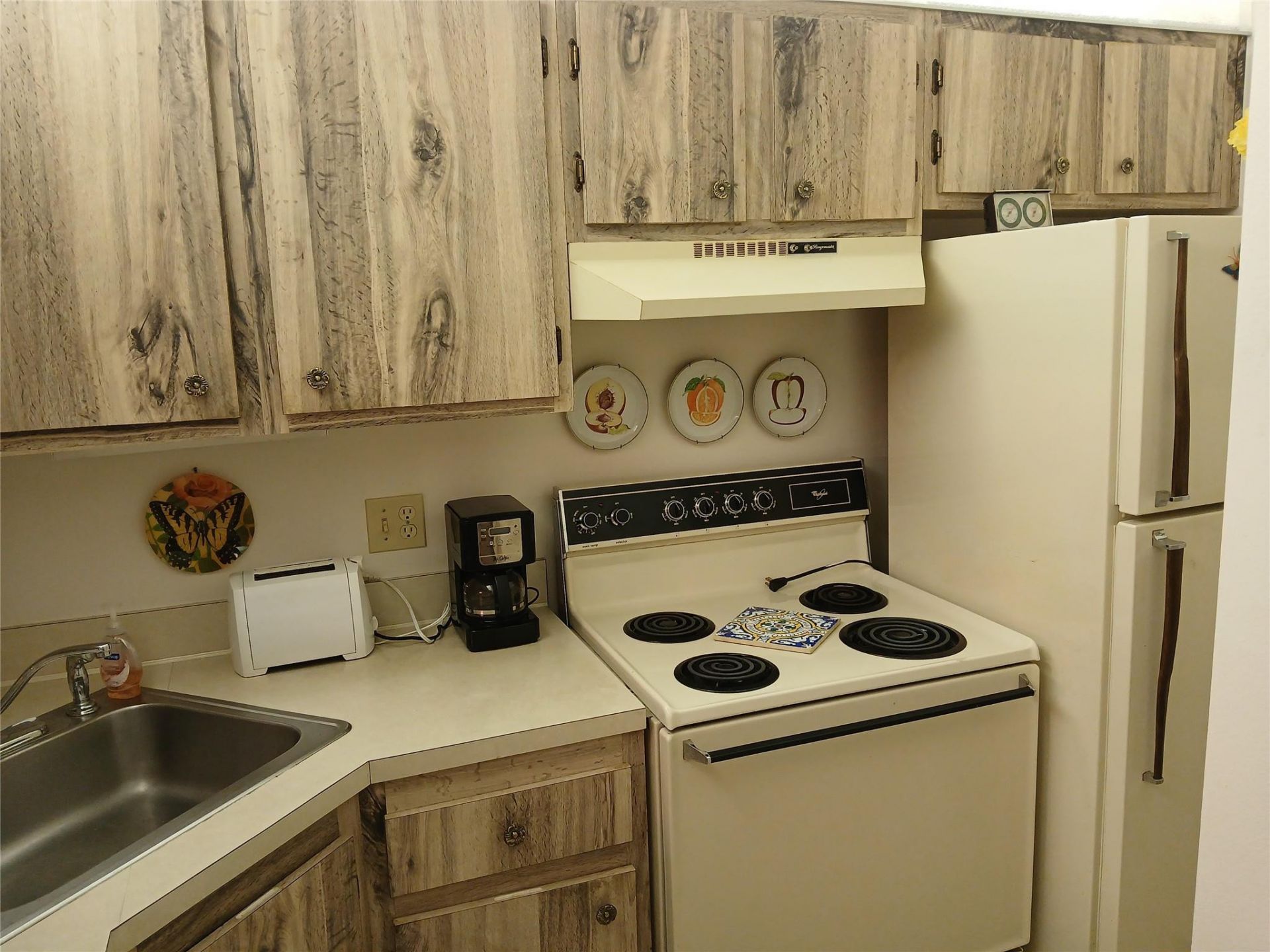 627 Sea Pine Way, Unit B1, Greenacres, FL 33415 Photo