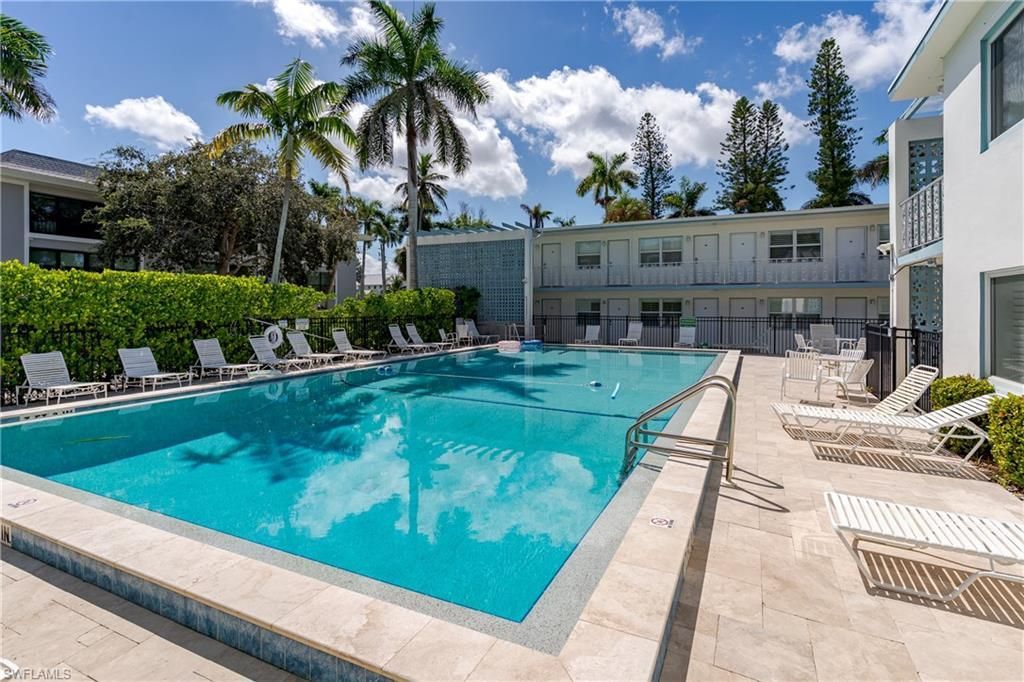 1295 Gulf Shore Blvd S, Unit 128, Naples, FL 34102 Photo