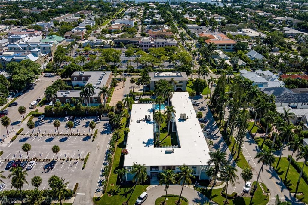 1295 Gulf Shore Blvd S, Unit 128, Naples, FL 34102 Photo