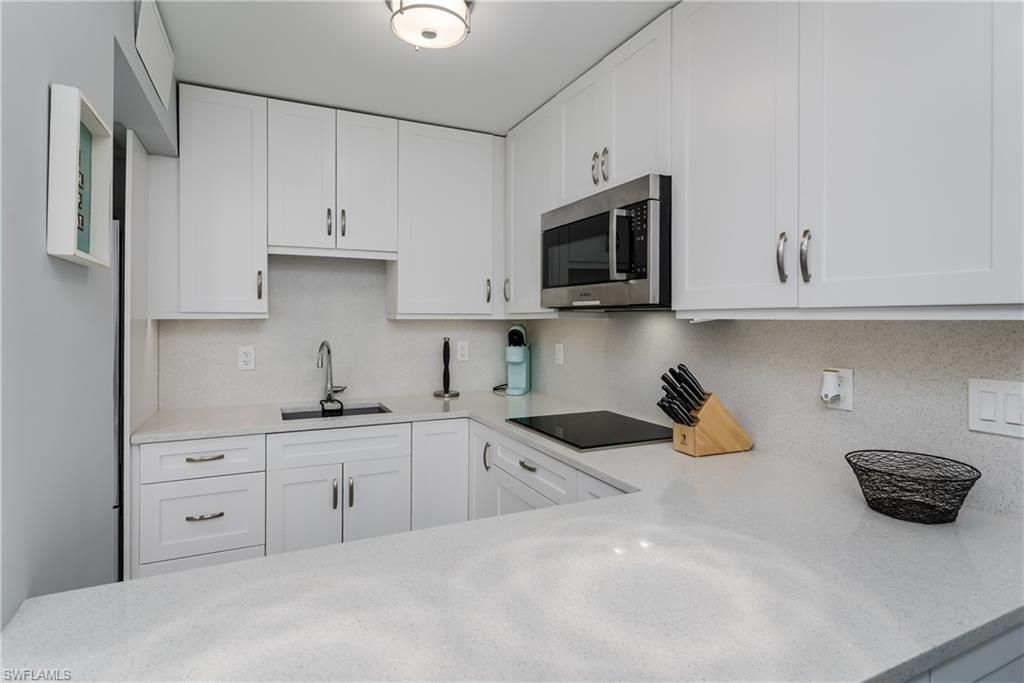 1295 Gulf Shore Blvd S, Unit 128, Naples, FL 34102 Photo