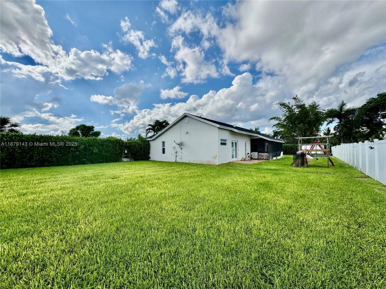 1635 NW 15th Ter, Homestead, FL 33030 Photo