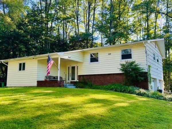 6 Adele Boulevard, Spring Valley, NY 10977