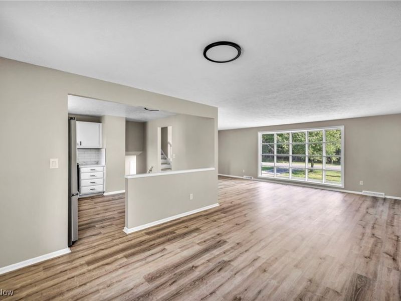 501 Button Road, Bedford, OH 44146 Photo 11