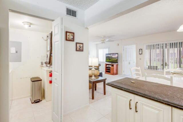 319 Pine Ridge Circle, Unit B1, Greenacres, FL 33463 Photo