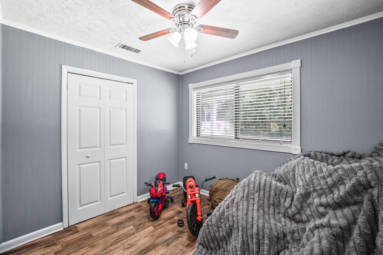 70 Mallard Street Photo 14