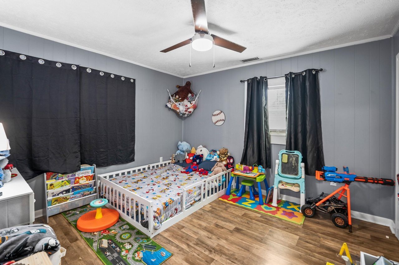 70 Mallard Street Photo 8