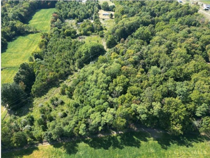 1056 West Road, Clark Twp, OH 45146 Photo 3