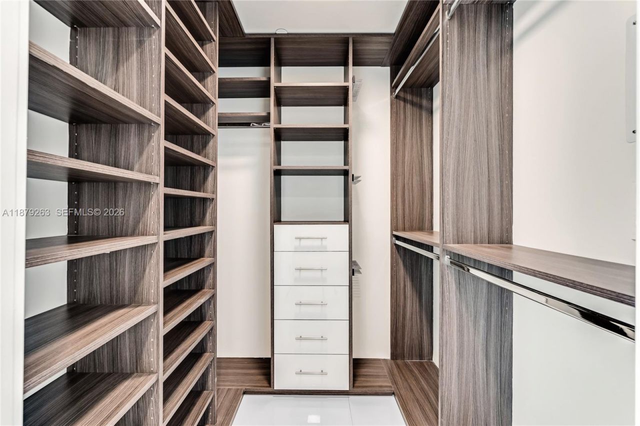 50 Biscayne Blvd, Unit 3601, Miami, FL 33132 Photo