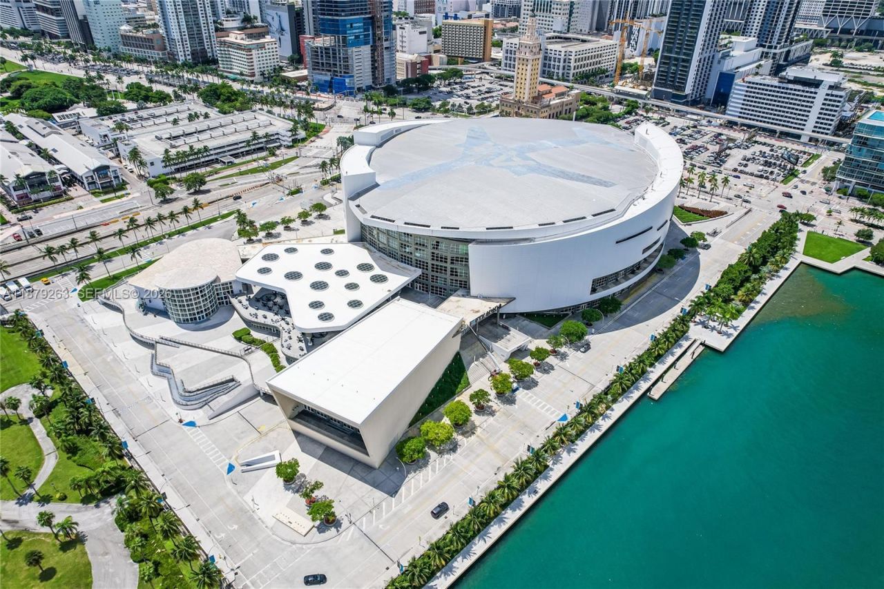 50 Biscayne Blvd, Unit 3601, Miami, FL 33132 Photo