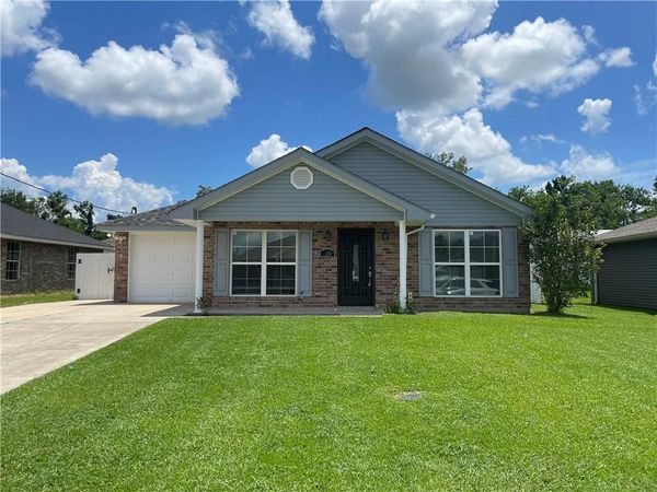 728 CAMELIA Avenue, LaPlace, LA 70068