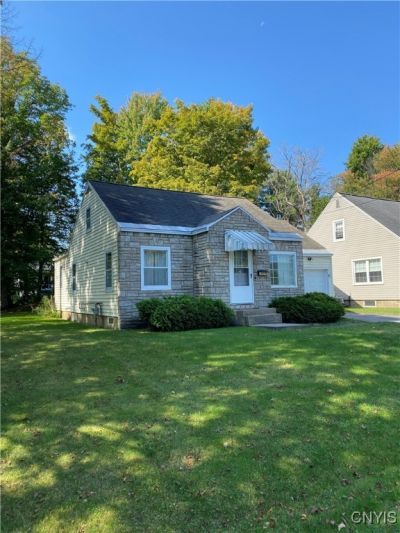 6 Hilltop, New Hartford, NY 13413 Main Photo