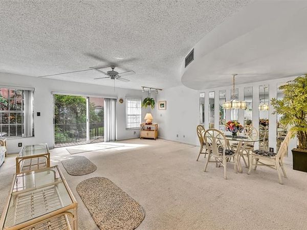 620 Tennis Club Dr, Unit 103, Fort Lauderdale, FL 33311