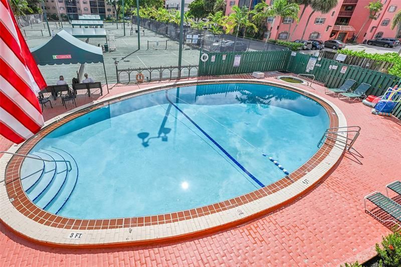 620 Tennis Club Drive, Unit 103, Fort Lauderdale, FL 33311 Photo