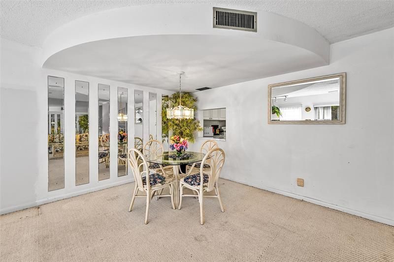 620 Tennis Club Drive, Unit 103, Fort Lauderdale, FL 33311 Photo