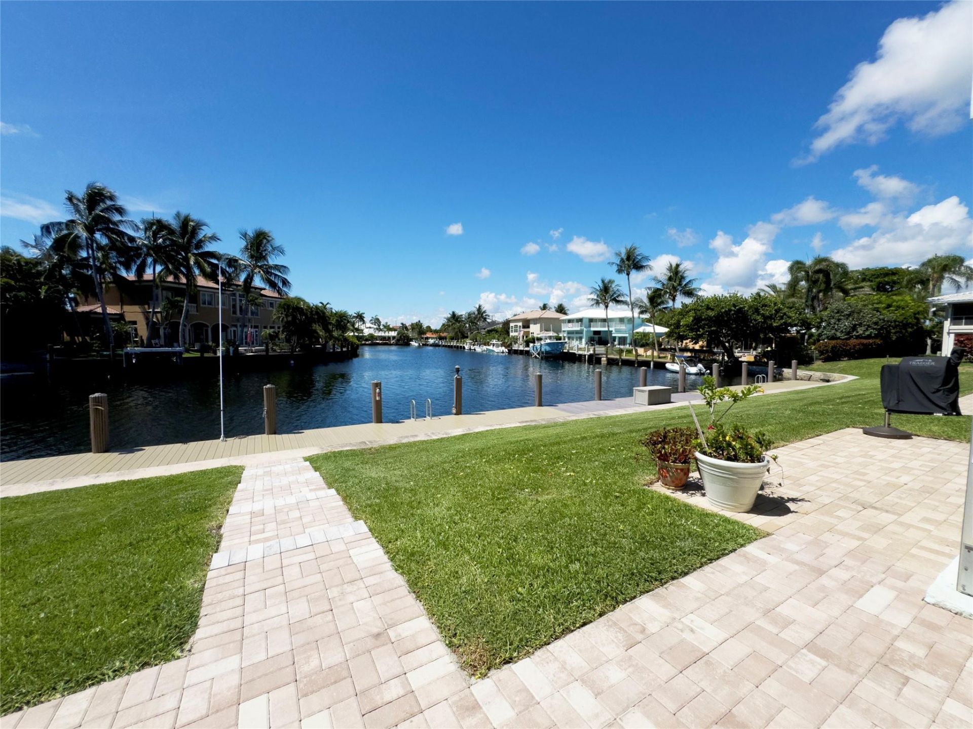 2330 NE 36th Street, Unit 11, Lighthouse Point, FL 33064 Photo