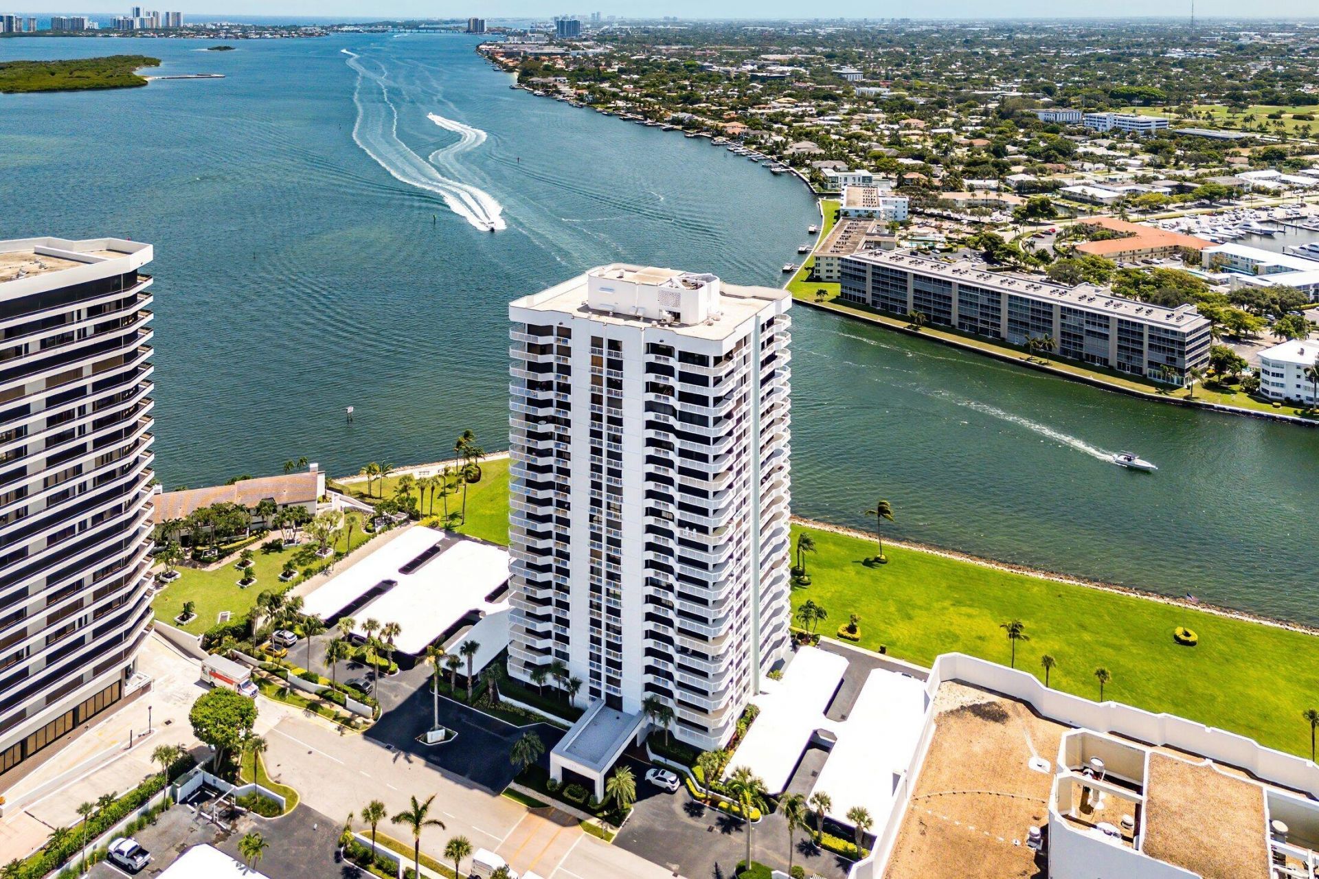 115 Lakeshore Drive, Unit 648, North Palm Beach, FL 33408 Photo