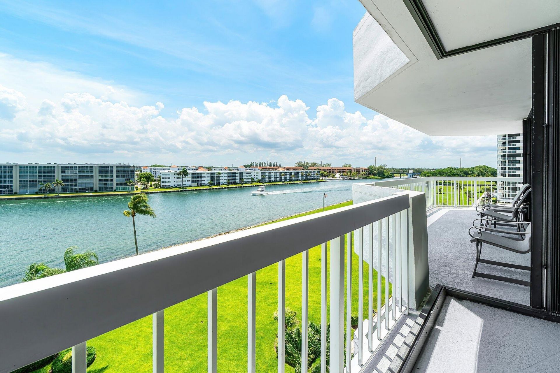 115 Lakeshore Drive, Unit 648, North Palm Beach, FL 33408 Photo