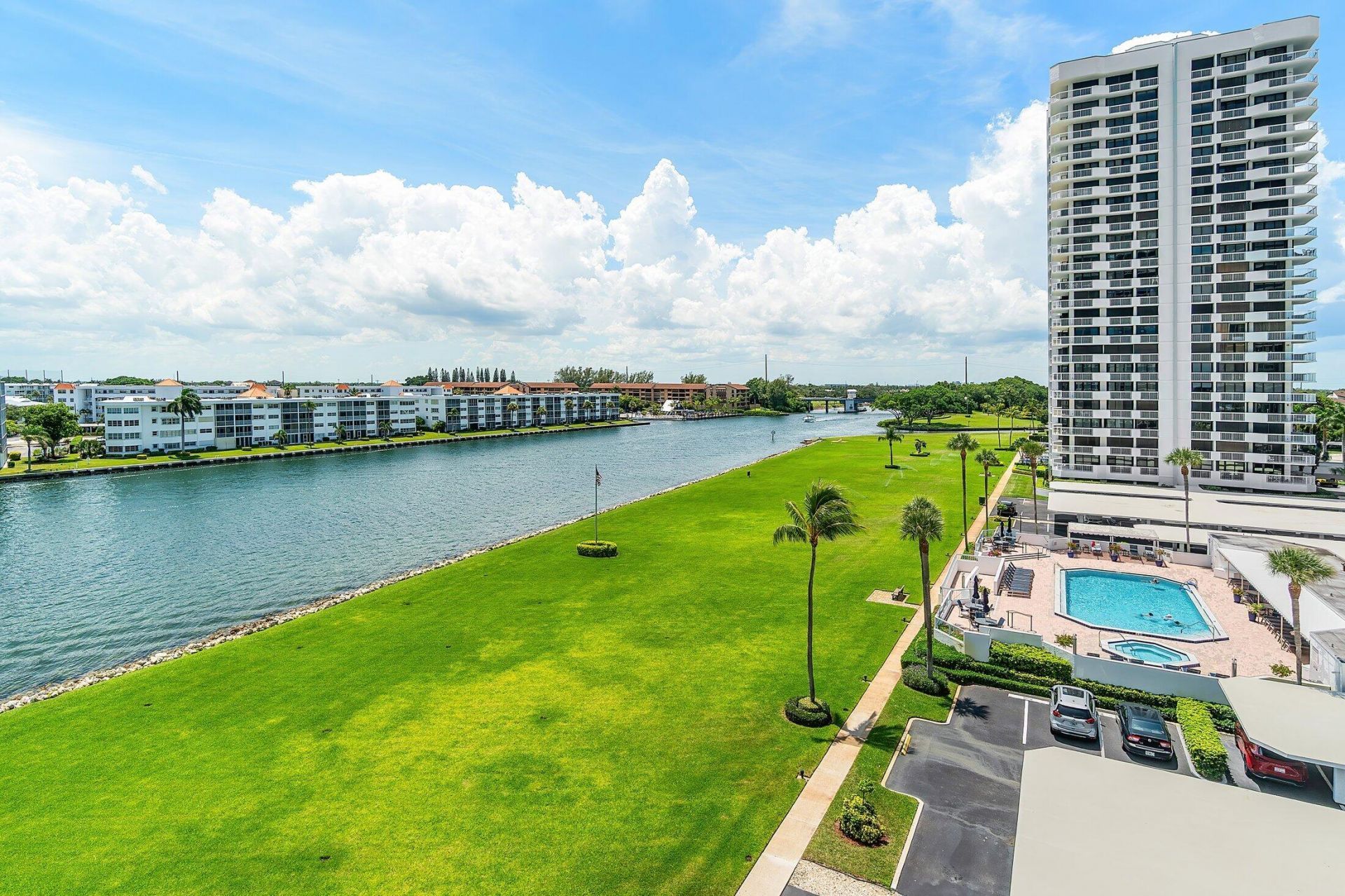 115 Lakeshore Drive, Unit 648, North Palm Beach, FL 33408 Photo