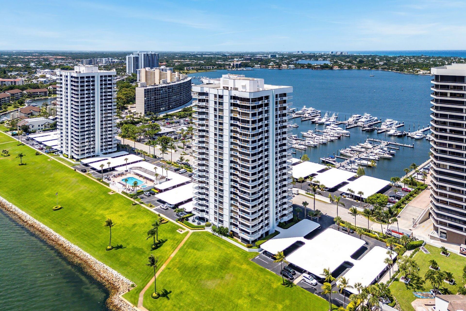 115 Lakeshore Drive, Unit 648, North Palm Beach, FL 33408 Photo