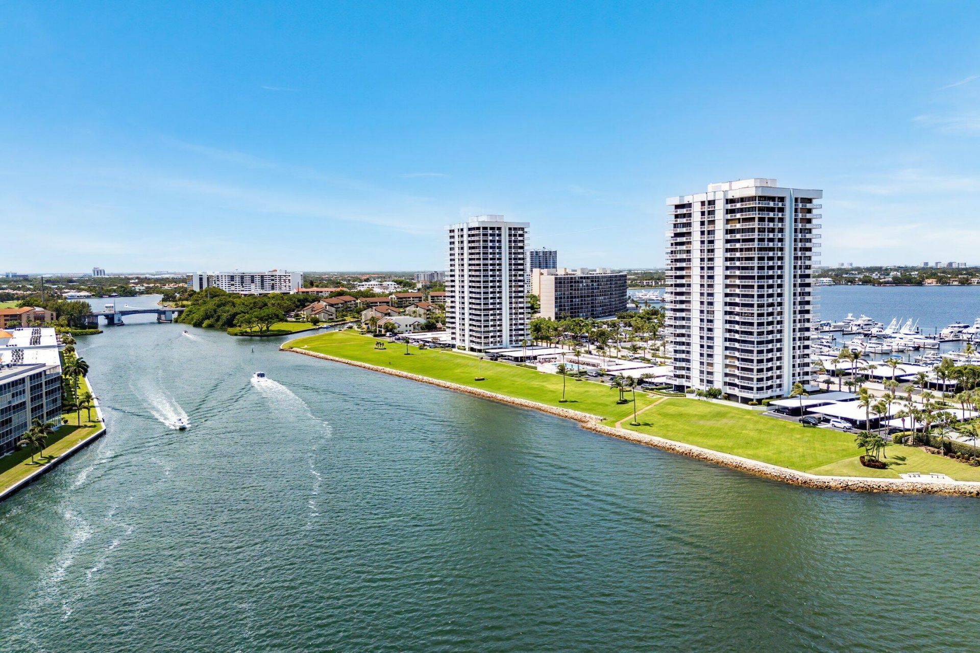 115 Lakeshore Drive, Unit 648, North Palm Beach, FL 33408 Photo