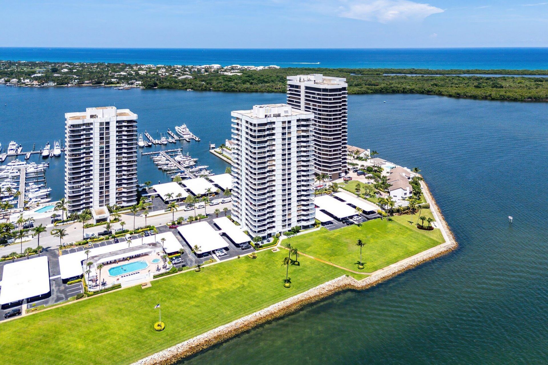 115 Lakeshore Drive, Unit 648, North Palm Beach, FL 33408 Photo