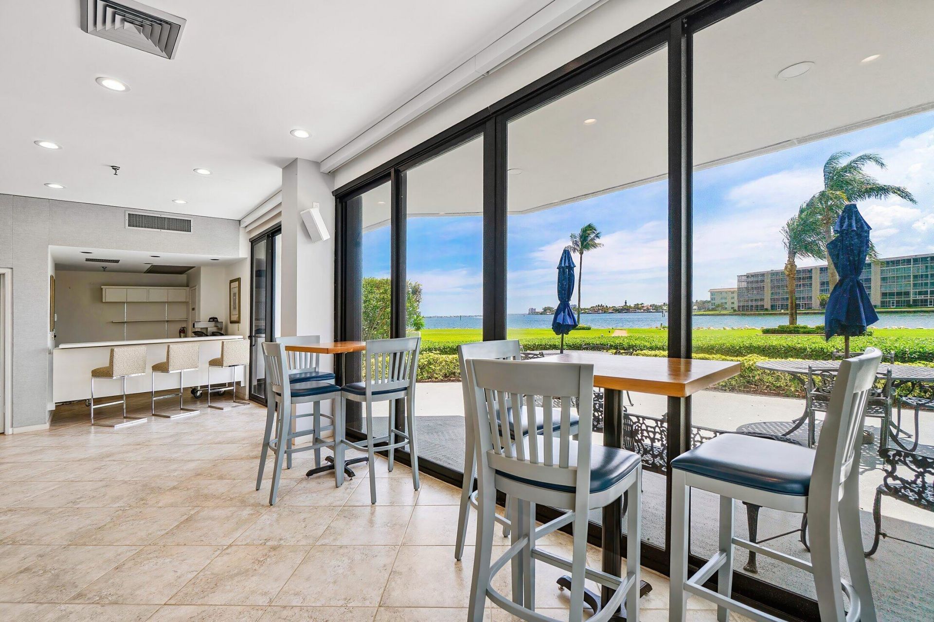 115 Lakeshore Drive, Unit 648, North Palm Beach, FL 33408 Photo