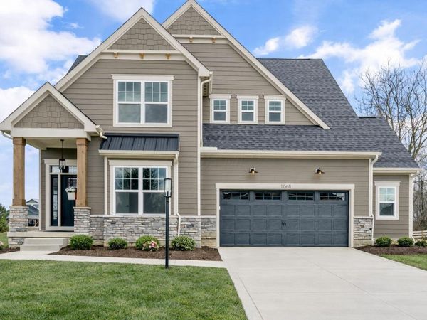 1068 Ivy Wood Drive, Sunbury, OH 43074