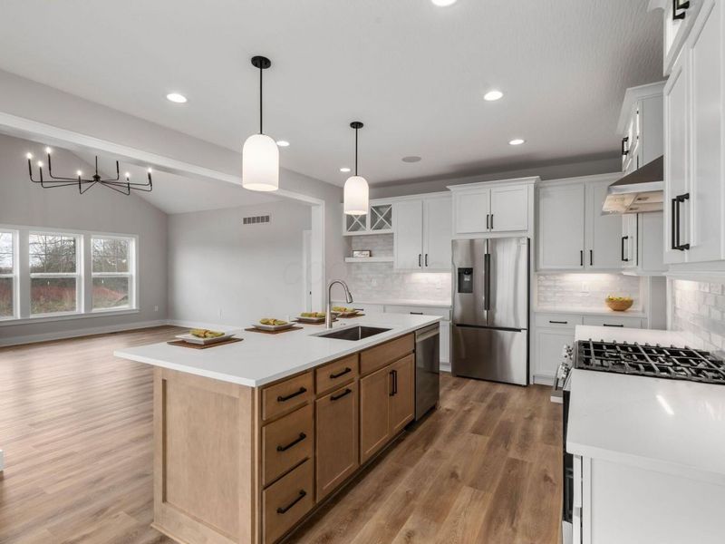 1068 Ivy Wood Drive, Sunbury, OH 43074 Photo 8