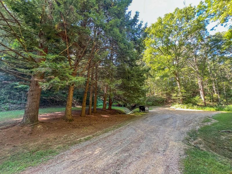 30129 Stevens Branch Road, Londonderry, OH 45647 Photo 10