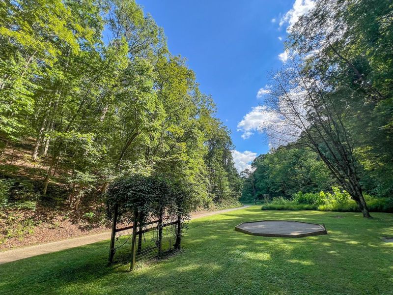 30129 Stevens Branch Road, Londonderry, OH 45647 Photo 3