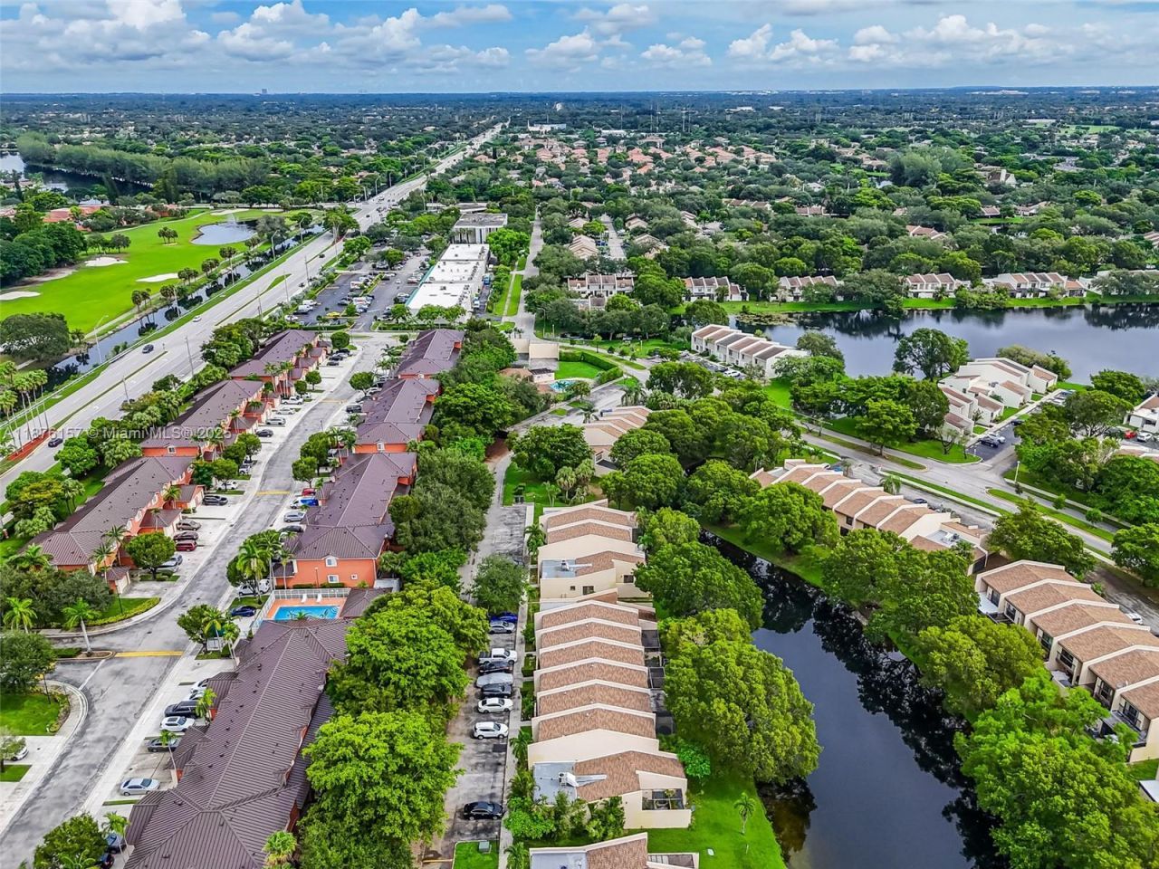 1161 NW 99th Ter, Unit 38, Pembroke Pines, FL 33024 Photo