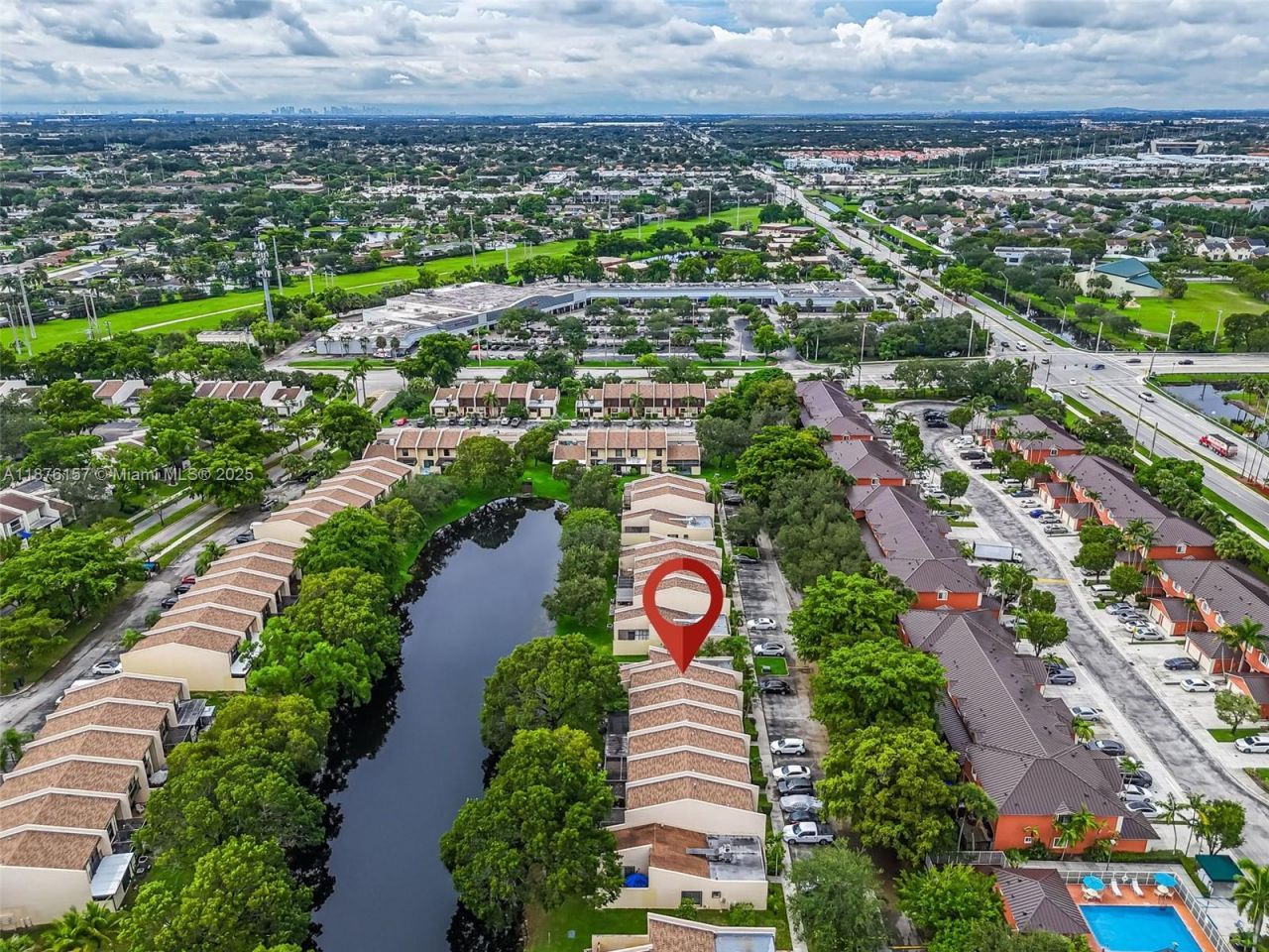 1161 NW 99th Ter, Unit 38, Pembroke Pines, FL 33024 Photo