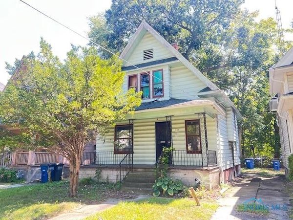 1157 W Woodruff Avenue, Toledo, OH 43606