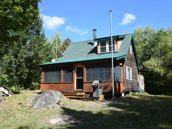 257 Sawyers Mills Road, Starks, ME 04911