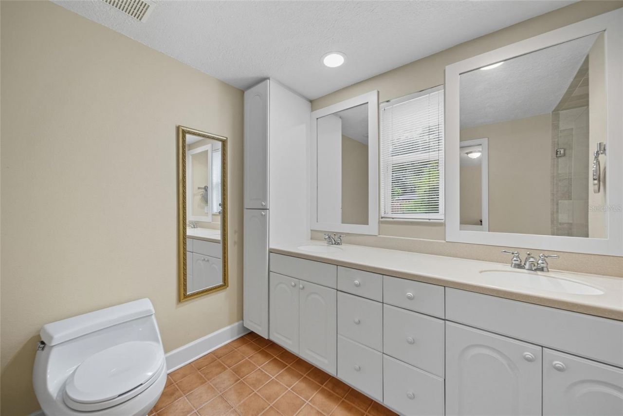 15507 N Himes Avenue, Tampa, FL 33618 Photo