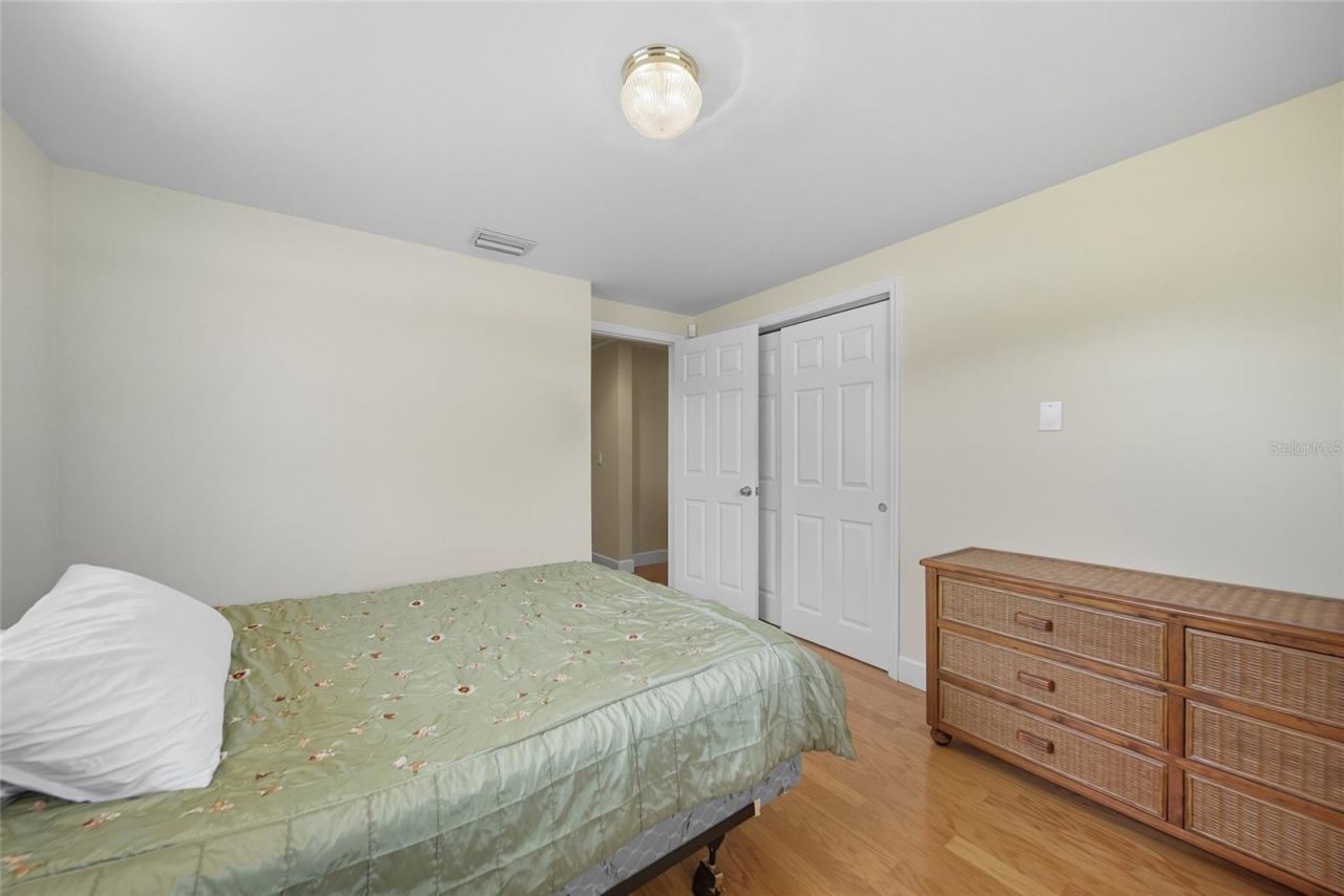 15507 N Himes Avenue, Tampa, FL 33618 Photo