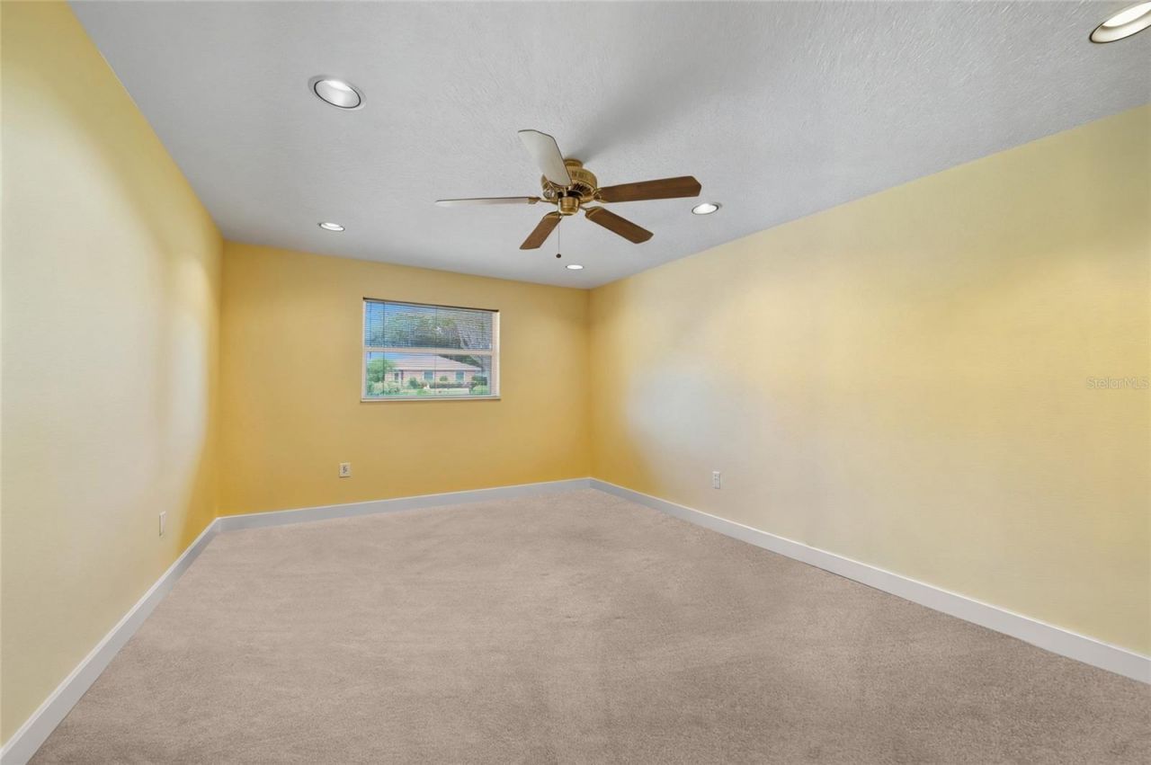 15507 N Himes Avenue, Tampa, FL 33618 Photo