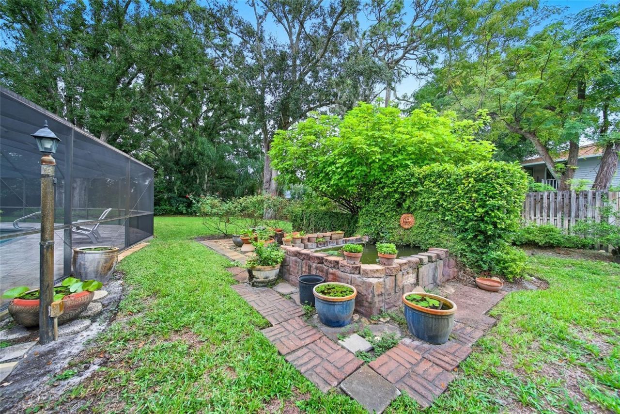 15507 N Himes Avenue, Tampa, FL 33618 Photo