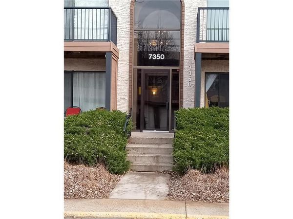 7350 York Avenue S, Unit 203, Edina, MN 55435