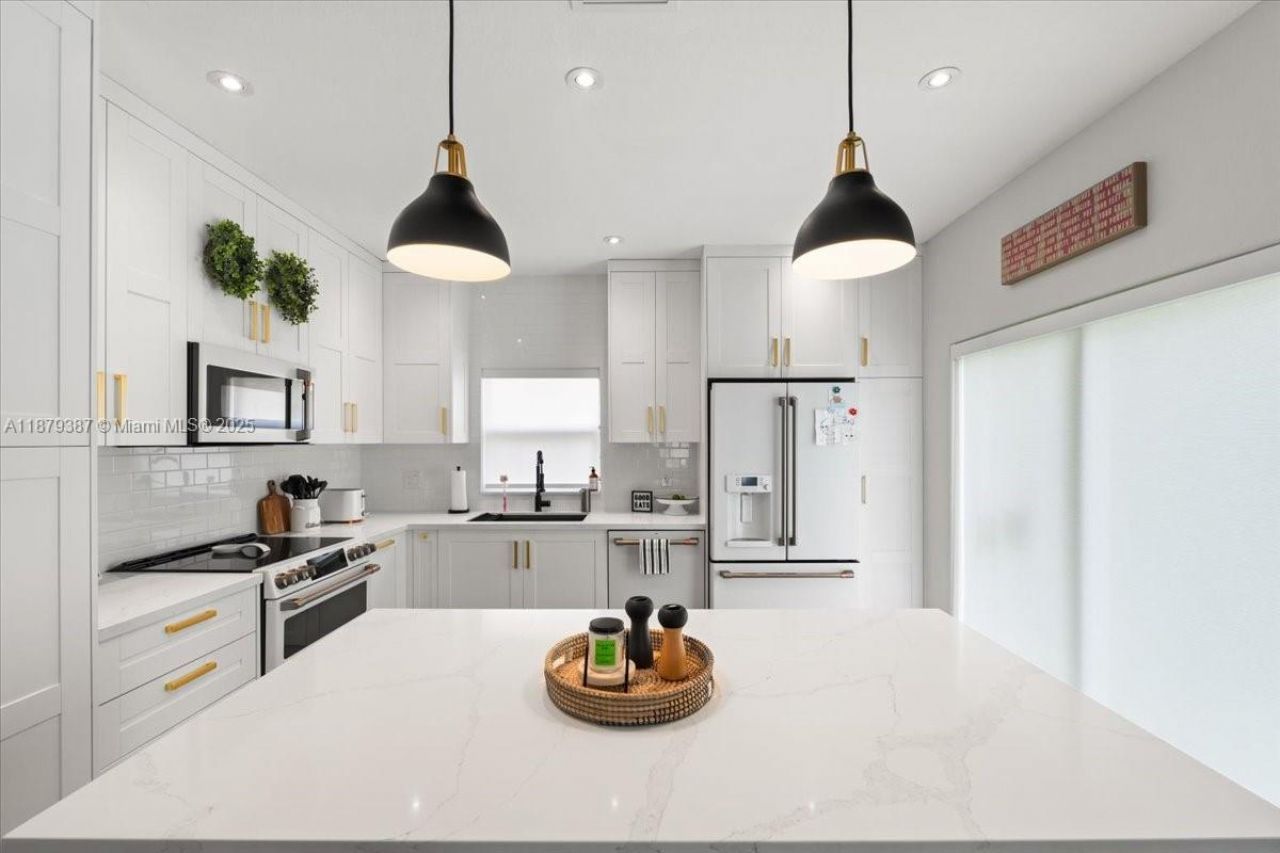 15931 SW 61st Ln, Miami, FL 33193 Photo