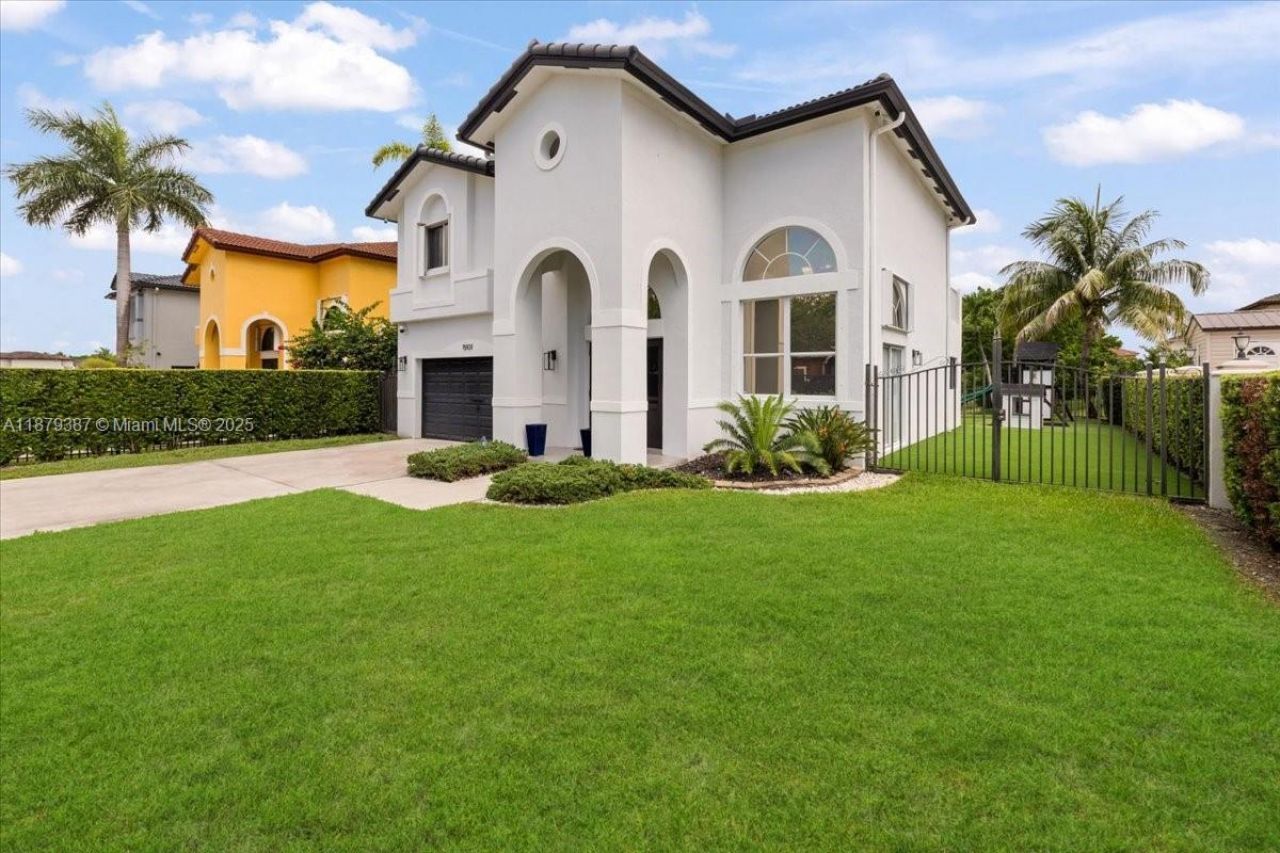 15931 SW 61st Ln, Miami, FL 33193 Photo