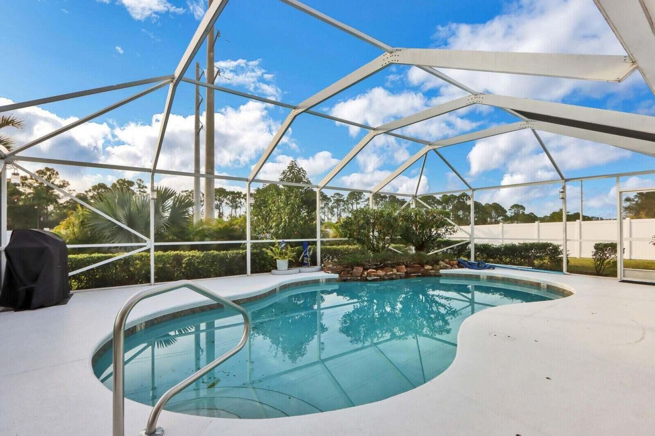 2548 SW Edgarce Street, Port Saint Lucie, FL 34953 Photo