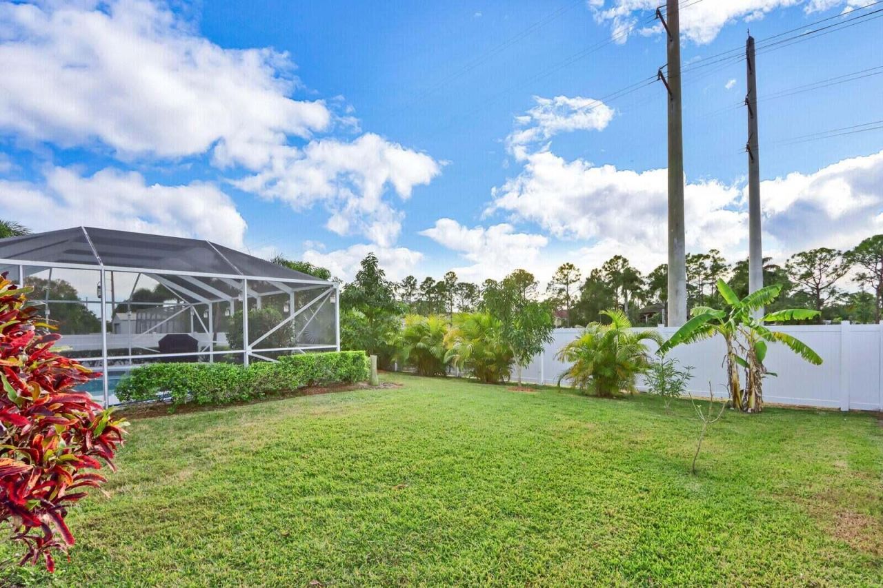 2548 SW Edgarce Street, Port Saint Lucie, FL 34953 Photo