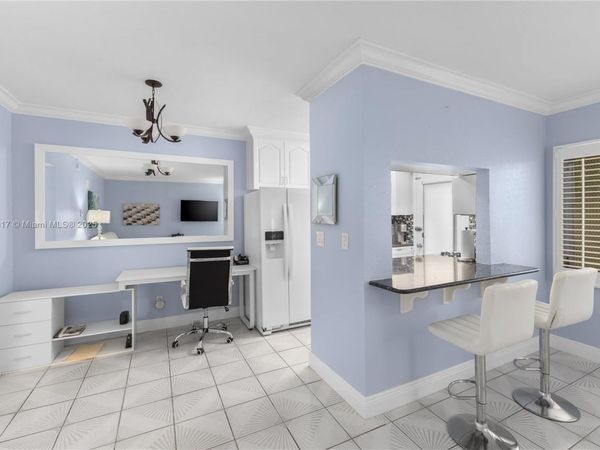 350 Collins Ave, Unit 103, Miami Beach, FL 33139