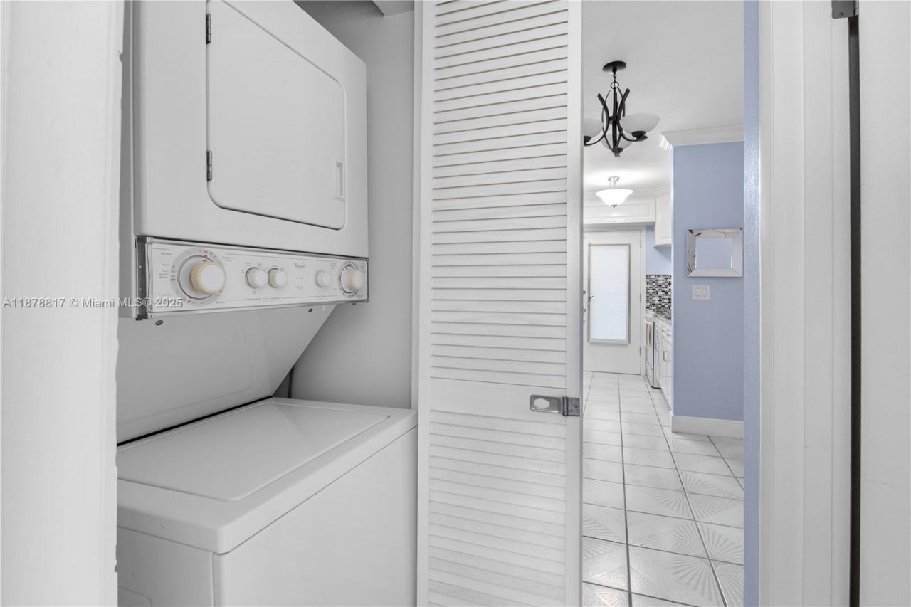 350 Collins Ave, Unit 103, Miami Beach, FL 33139 Photo