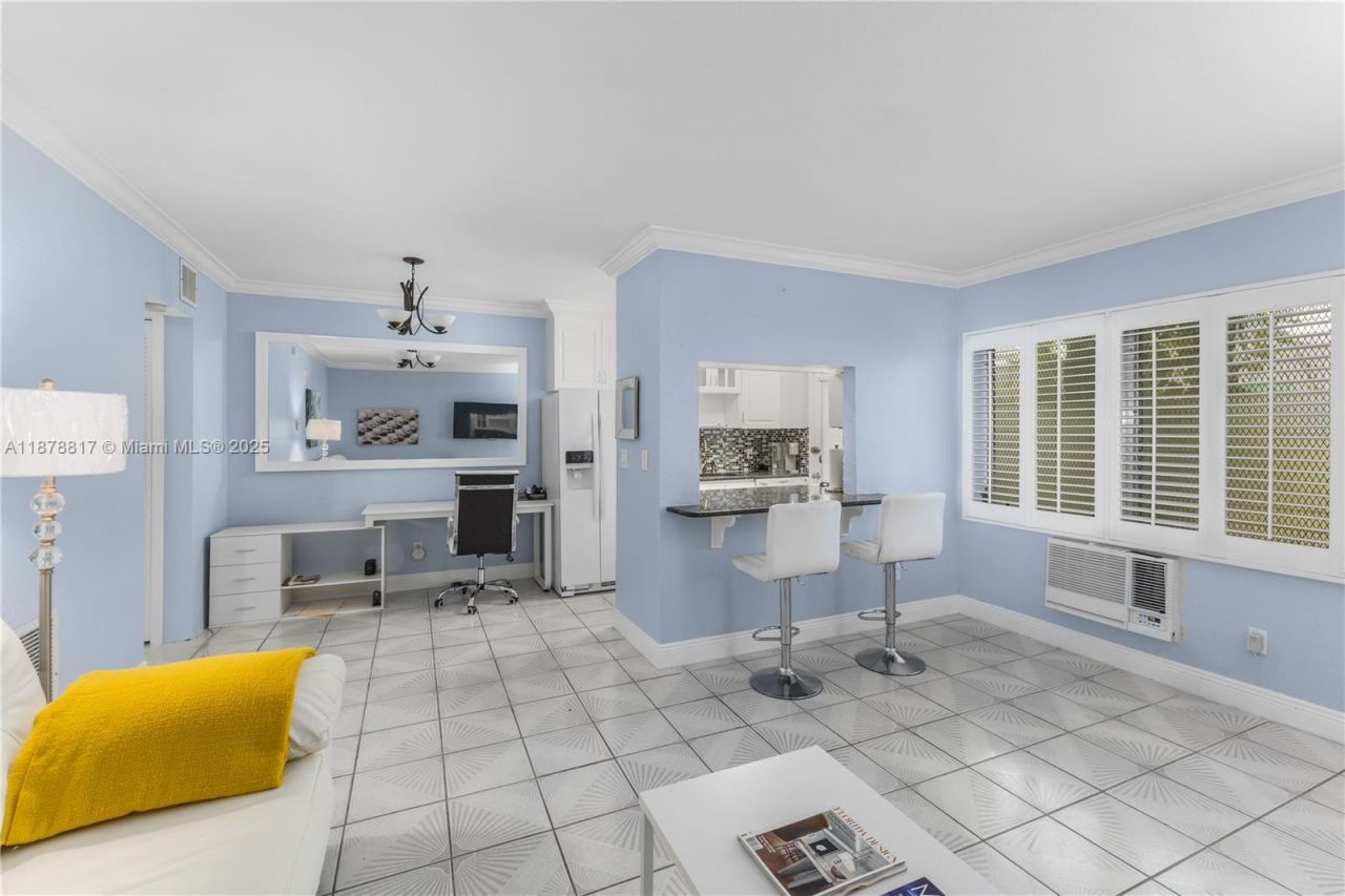 350 Collins Ave, Unit 103, Miami Beach, FL 33139 Photo