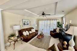 2180 Waterview Dr. photo 4