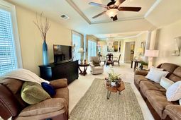 2180 Waterview Dr. photo 4